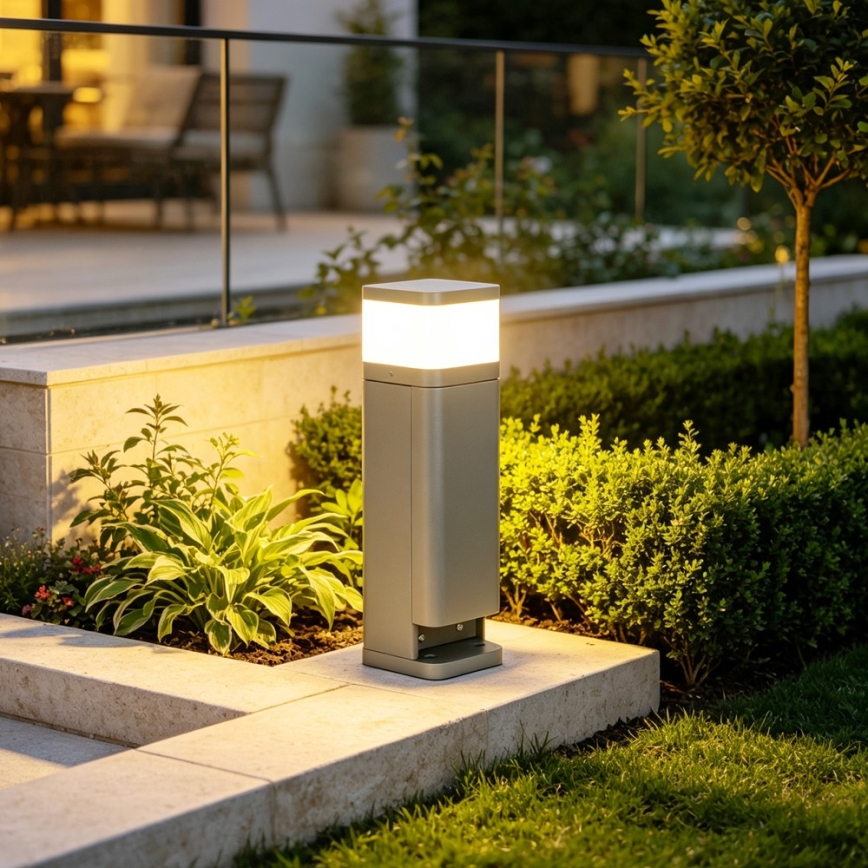 BRILAGI - Luminária exterior com 2 tomadas SCHUKO PILLAR 1xG9/11W/230V IP44 cinzenta