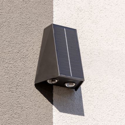 Brilagi - Luminária de parede solar LED PYRAMID LED/2W/3,2V 1300 mAh IP54