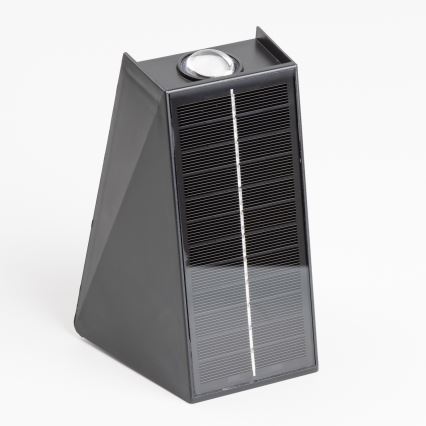 Brilagi - Luminária de parede solar LED PYRAMID LED/2W/3,2V 1300 mAh IP54