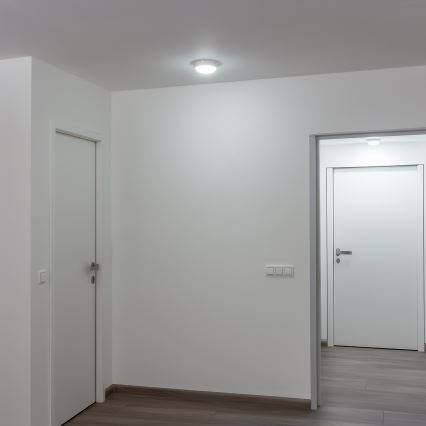 Brilagi - Luz industrial de teto LED SIMA LED/12W/230V IP65 branco