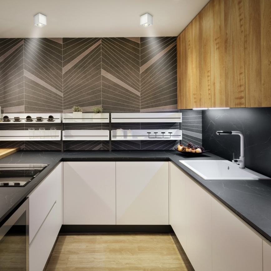 Brilagi - Spot LED RGBW dimerizável MIA 1xGU10/6W/230V 3000K 84x80 mm branco + comando remoto