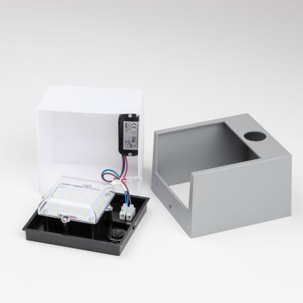 Brilagi - Luminária de parede LED exterior com sensor TERNI LED/12W/230V cinza IP44