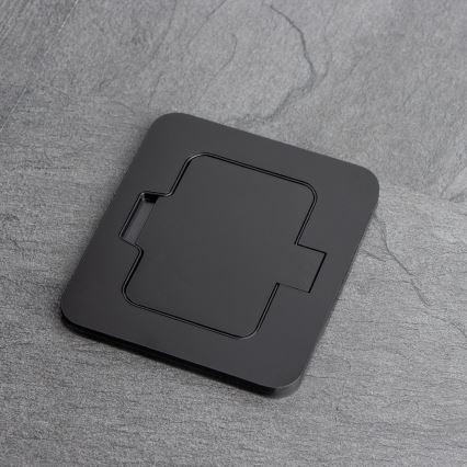 Brilagi - Tomada de piso embutida para exterior IP55 preta retangular