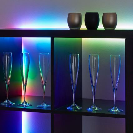 Brilo - Tira LED RGB com regulação 6,6m LED/6W/USB + comando