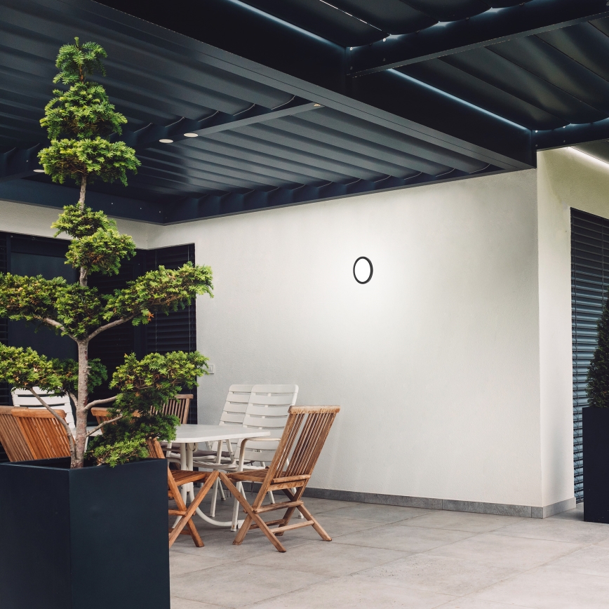 Briloner 3008-015 - Iluminação de teto LED LED/8W/230V diâmetro 21 cm preto IP44