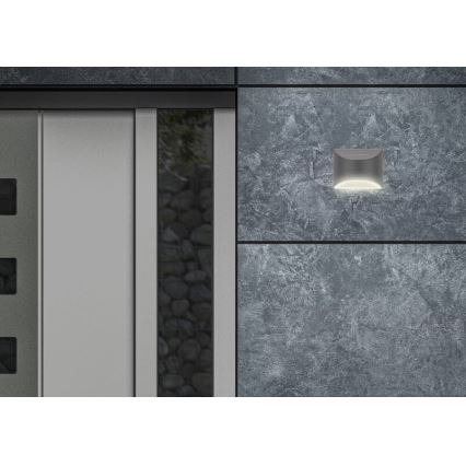 Briloner 3133015 - Aplique solar de parede LED/2W/3,7V IP44 3000K 300 mAh