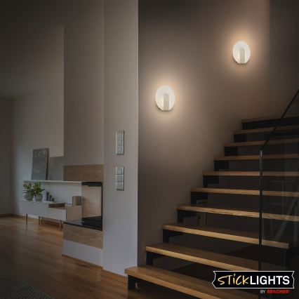 Briloner 3889012 - Aplique de parede LED recarregável com sensor de movimento e de crepúsculo TARO LED/2,5W/5V 1800 mAh cromado mate