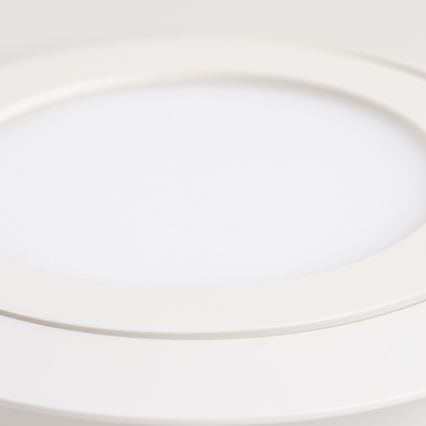 Briloner 7285-016 - Candeeiro de tecto embutido para casa de banho LED/6,4W/230V IP23