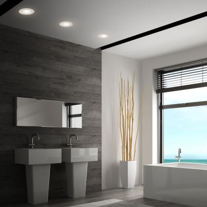 Briloner 7605032 - Conjunto de 3 luminárias LED de encastrar para casa de banho LED/4,9W/230V 2700/4000/6500K IP44 cromo mate