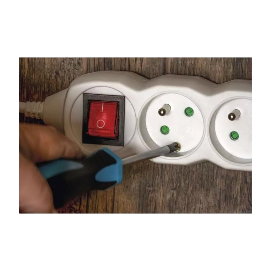 Extensão com interruptor 5Z 7m branco