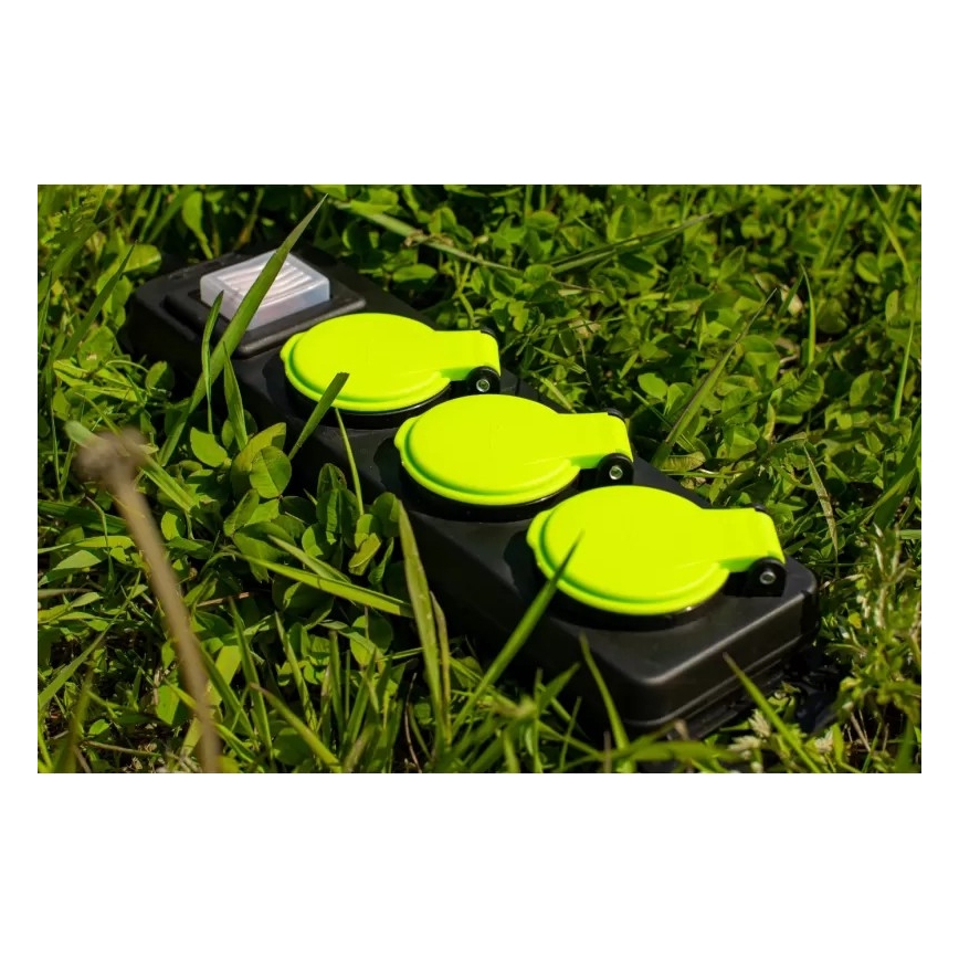 Cabo de extensão com interruptor, 3 tomadas, 5 m, IP44