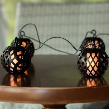 Cadeia Solar LED 60xLED/2m 400 mAh IP44