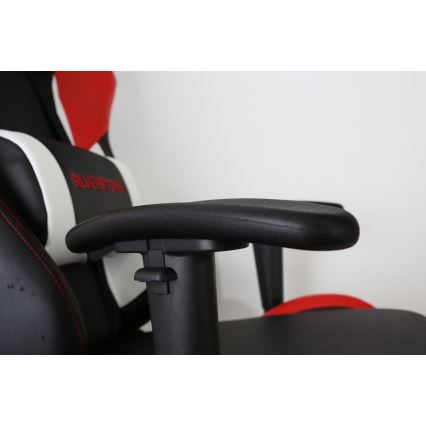 Cadeira gamer VARR Silverstone preta/vermelha