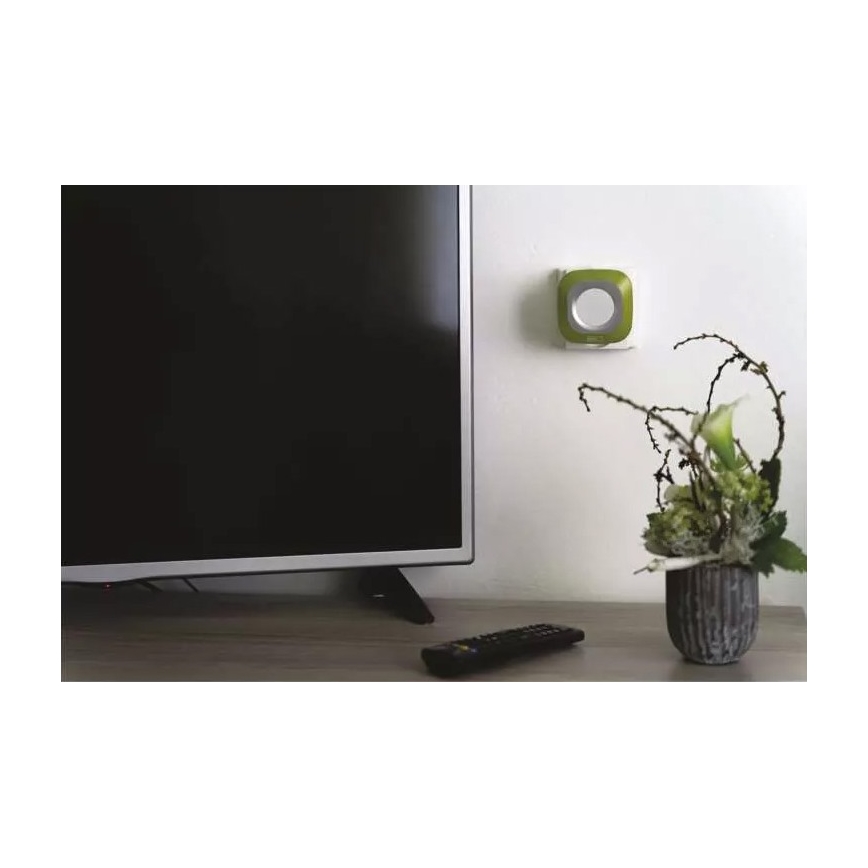 Campainha sem fios para tomada 230V + 1xCR2032 IP44 verde