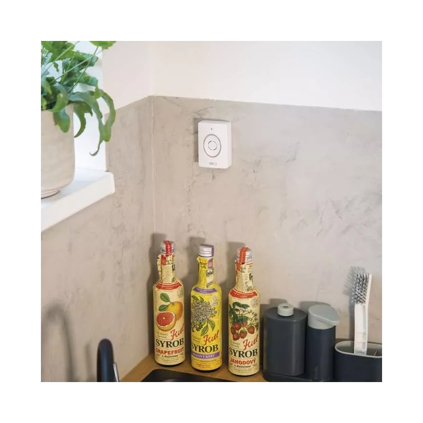 Campainha de vídeo sem fios com painel solar GoSmart 4400 mAh 3xAA IP44 Wi-Fi Tuya