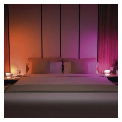 Candeeiro de mesa LED RGB com regulação GoSmart LED/7W/230V Wi-Fi branco