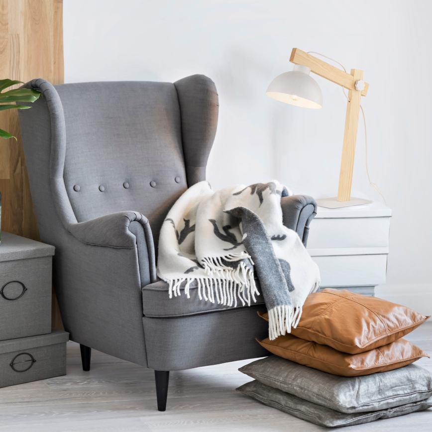 Candeeiro de mesa OSLO 1xE27/15W/230V pinho/branco