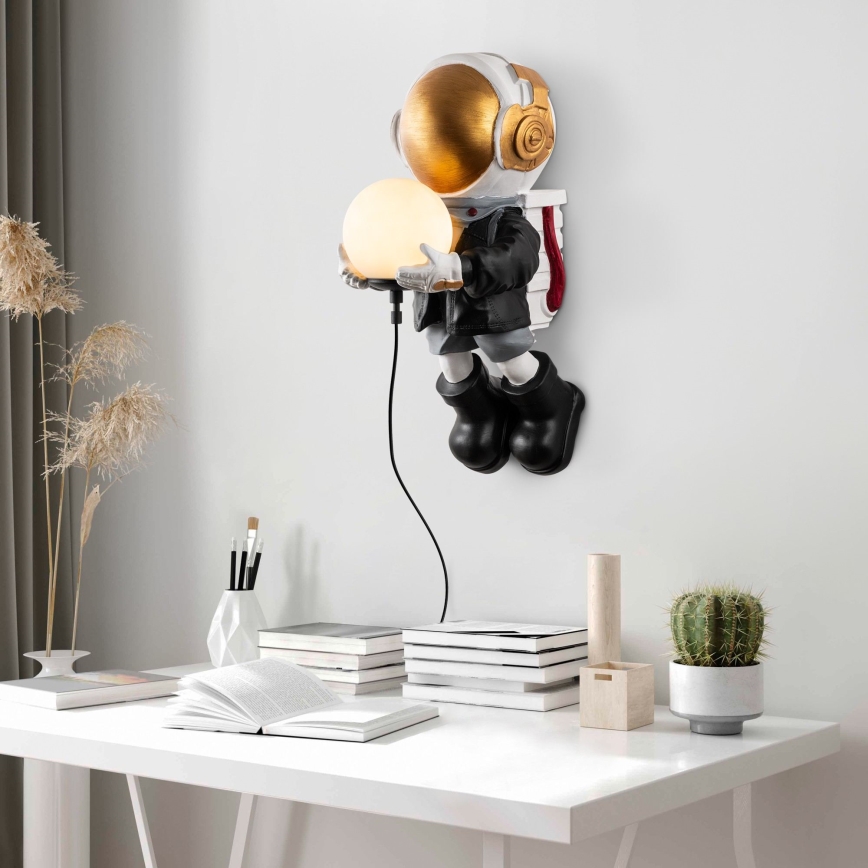 Candeeiro de parede infantil ASTRONAUT 1xE14/40W/230V, acabamento em cobre