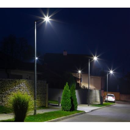 Candeeiro de rua solar LED com sensor STREET LED/15W/7,4V 4000K IP65 5400 mAh