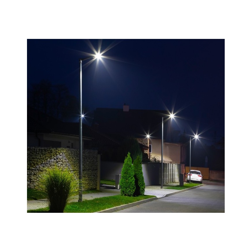 Candeeiro de rua solar LED com sensor STREET LED/15W/7,4V 4000K IP65 5400 mAh