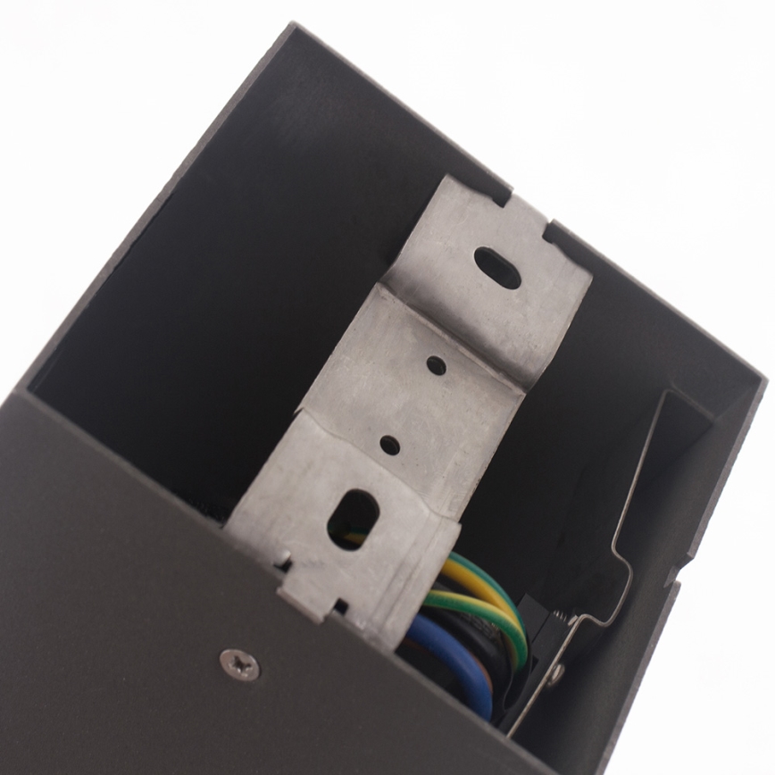 Candeeiro exterior com tomada GARD 1xE14/60W/230V IP44