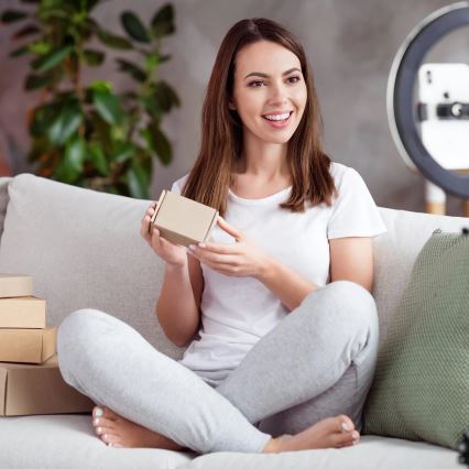 Candeeiro LED com regulação, tripé e suporte para vlogging LED/15W/5V 2700-6500K