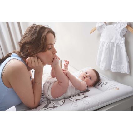 CebaBaby - Tapete de mudança triangular DISNEY Disney 50x70 cm cinzento