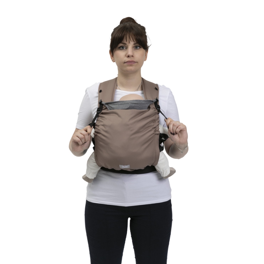 Chicco - Canguru para Bebé SKIN FIT castanho