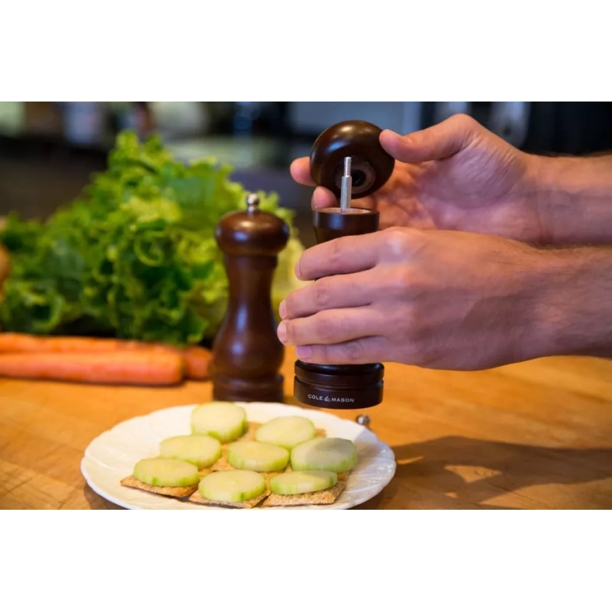 Cole&Mason - Moedor de pimenta CAPSTAN FOREST em faia 16,5 cm