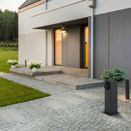 Coluna exterior com tomada 2Z ELEKTRI 230V IP44