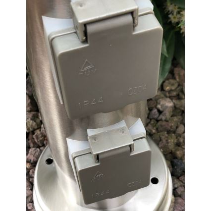 Coluna exterior com tomada SYDNEY 4Z SCHUKO 230V IP44