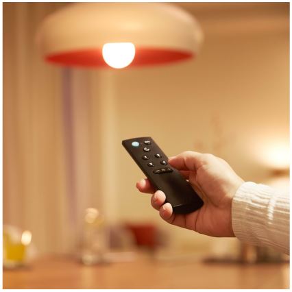 CONJUNTO 2x Lâmpada LED RGBW com regulação A60 E27/8,5W/230V 2200-6500K Wi-Fi + controlo remoto - WiZ