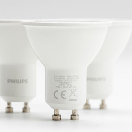 CONJUNTO 3x Lâmpadas LED Philips GU10/4,7W/230V 2700K