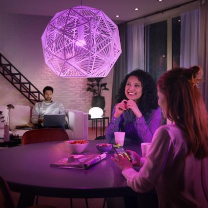 Conjunto de iniciação Philips Hue WHITE AND COLOR AMBIANCE  3xE27/9W 2000-6500K + dispositivo de interligação