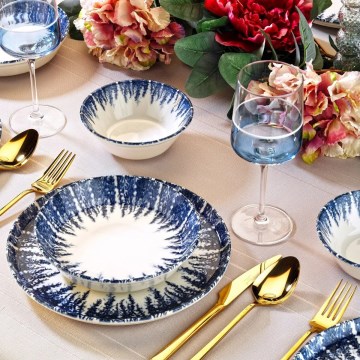 Conjunto de jantar 12 peças branco/azul em porcelana