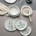 Conjunto de jantar 12 peças em porcelana, branco/roxo