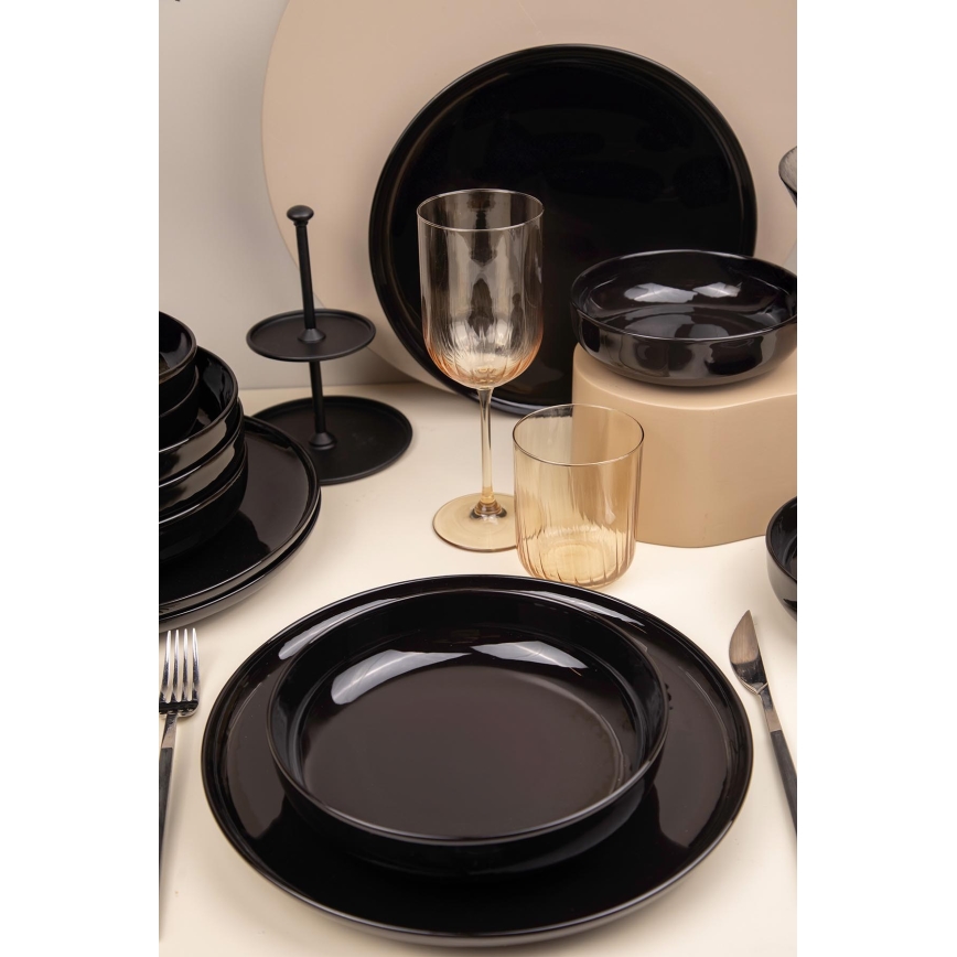 Conjunto de jantar 12 peças preto/porcelana