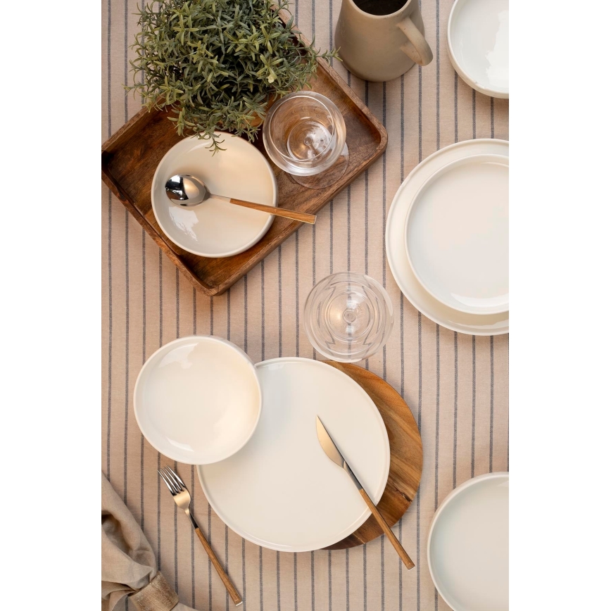 Conjunto de jantar 18 peças em porcelana branca