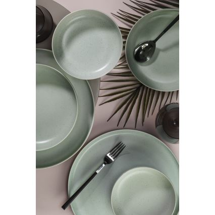 Conjunto de jantar 18 peças em porcelana, verde