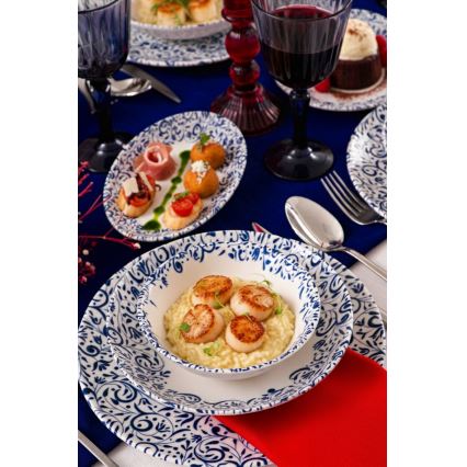 Conjunto de jantar 18 peças em porcelana — branco/azul