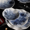 Conjunto de jantar 24 peças, azul, em porcelana