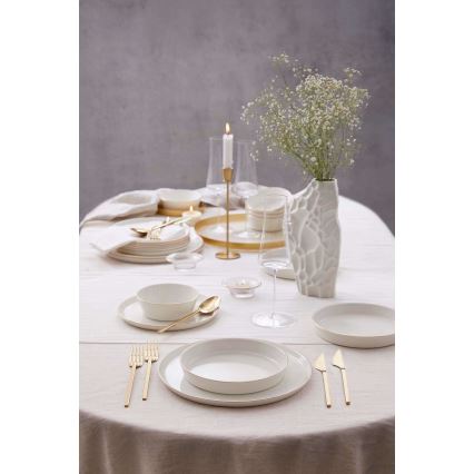 Conjunto de jantar 24 peças em porcelana branca com detalhes dourados