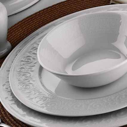 Conjunto de jantar 24 peças em porcelana branca