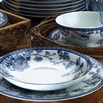 Conjunto de jantar 24 peças em porcelana, branco/azul