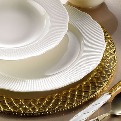 Conjunto de jantar 24 peças em porcelana, branco