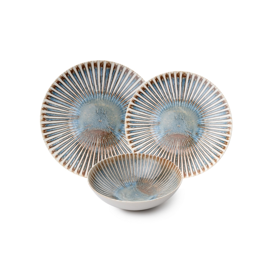 Conjunto de jantar 24 peças em porcelana multicolorida