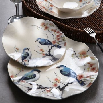 Conjunto de jantar 24 peças em porcelana multicolorida