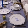 Conjunto de jantar 24 peças em porcelana — branco/azul