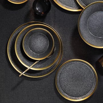 Conjunto de jantar 8 peças preto/dourado/porcelana