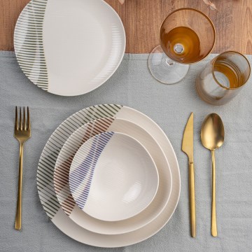 Conjunto de jantar de 24 peças em porcelana multicolorida